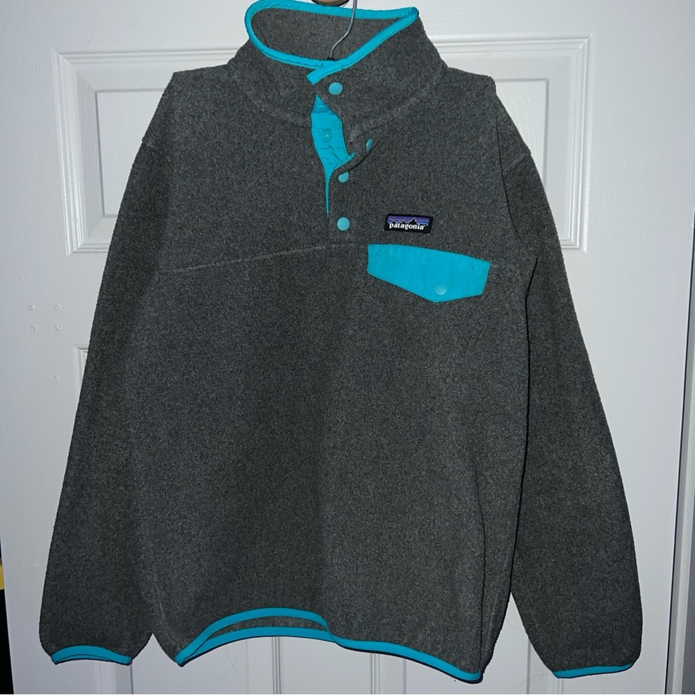 PATAGONIA Retro Gray Blue Accent Snap T Synchilla Fleece Sweater Women Size XXS